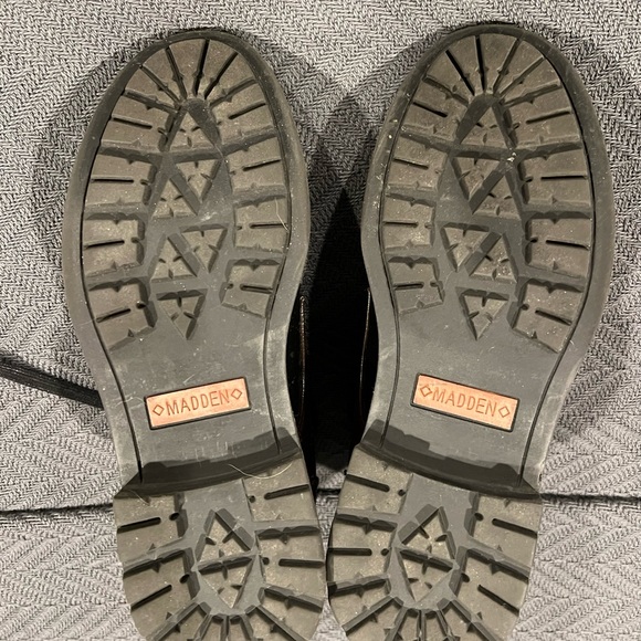 Steve Madden Boots - Picture 3 of 3